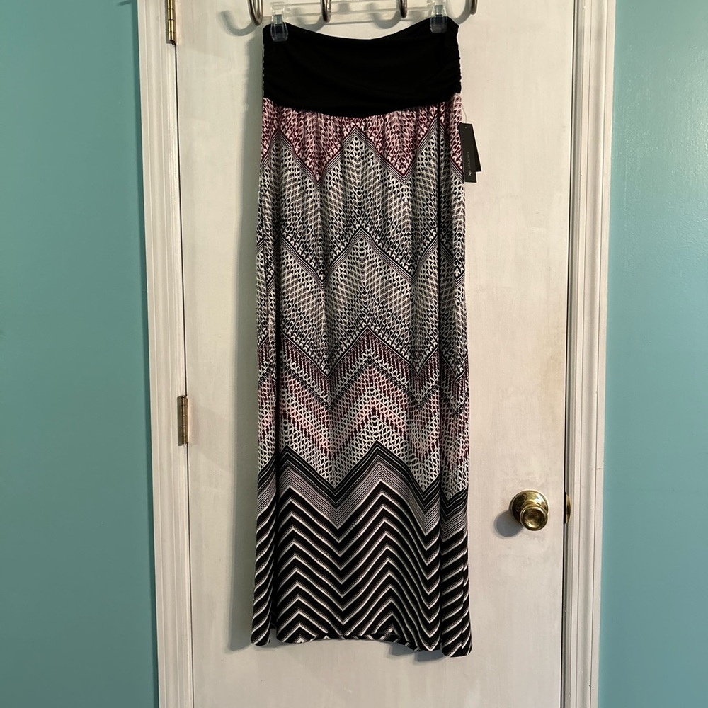 NWT AB Studio Women’s Chevron Maxi Skirt, Size XL - Picture 2 of 5